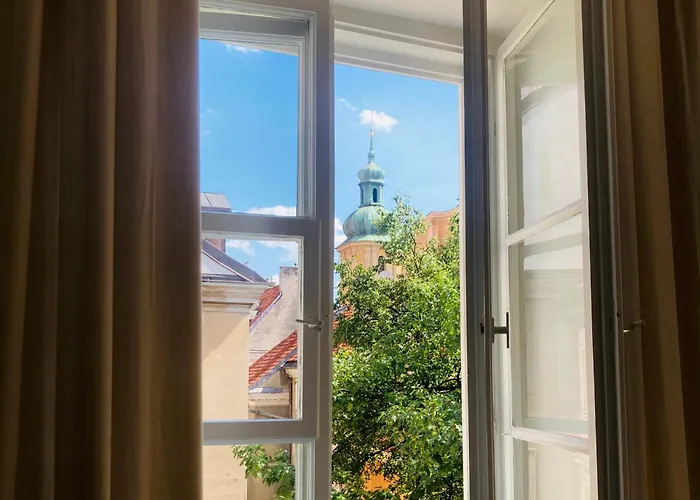 Under The Ship - Old Town Apartament *