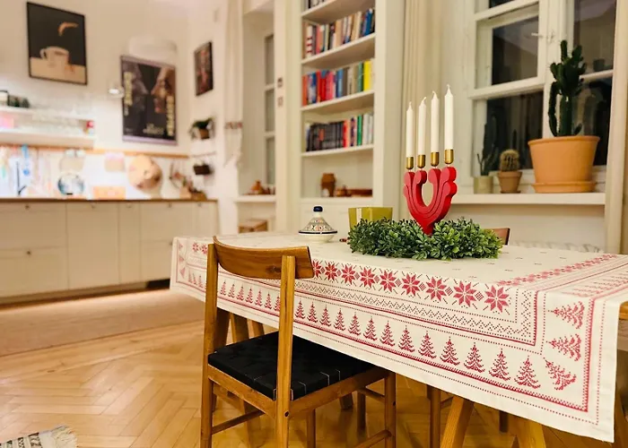 Under The Ship - Old Town *