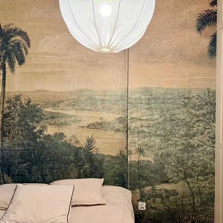 Under The Ship - Old Town *