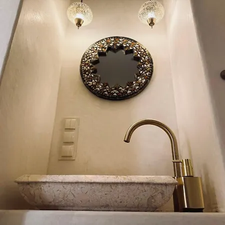 Under The Ship - Old Town *